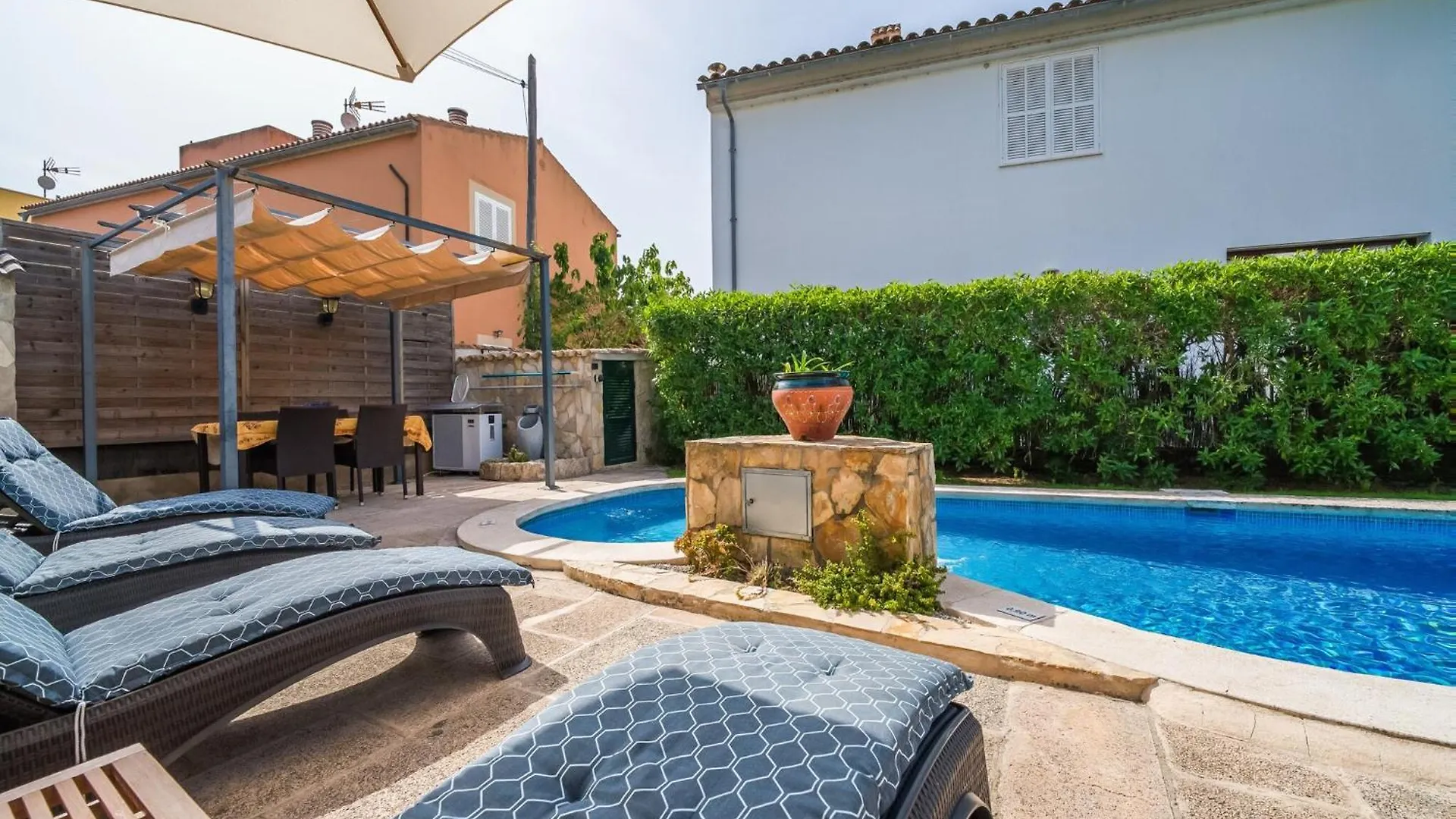 Pet-Friendly Holiday Home Near Beach Alcúdia 0*,  España